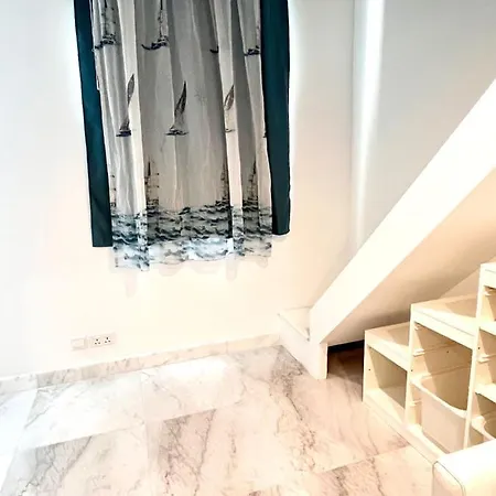 Bright Bookworm's Haven Apartment Sliema